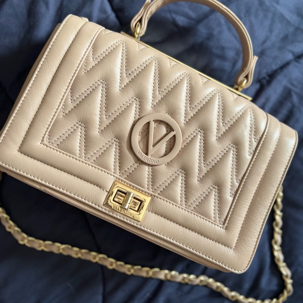 Valentino bag in a great condition